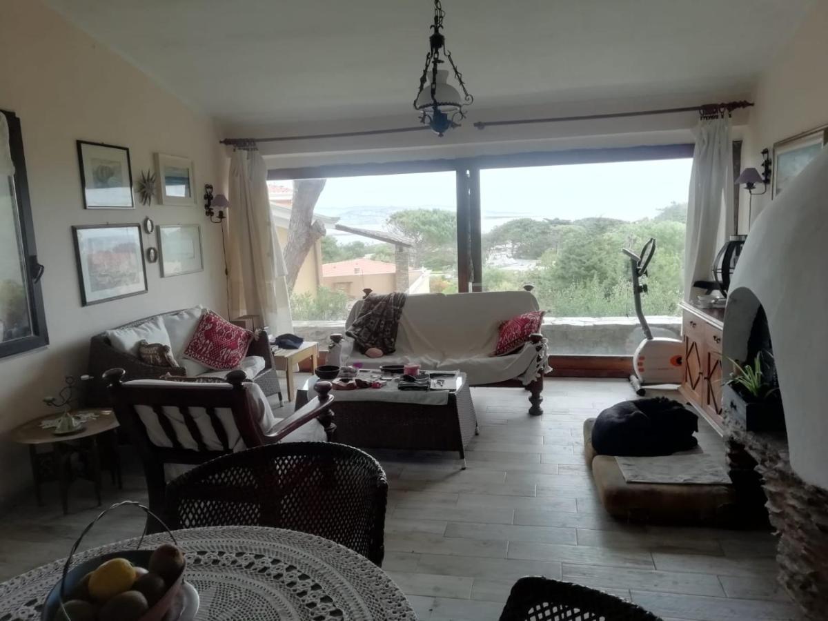 Bed and Breakfast Sa Domo De Afra Стинтино Экстерьер фото